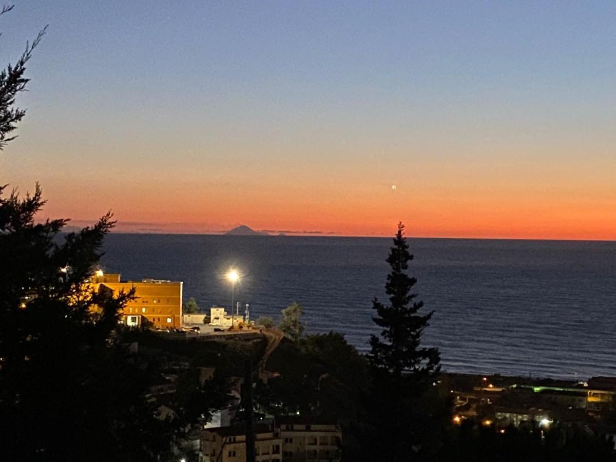 Апарт отель Vista Stromboli Паола Экстерьер фото